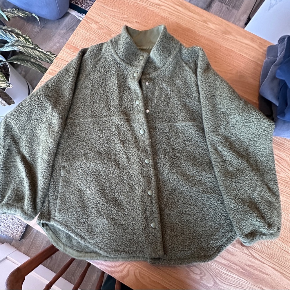 outdoor voices megafleece snap jacket